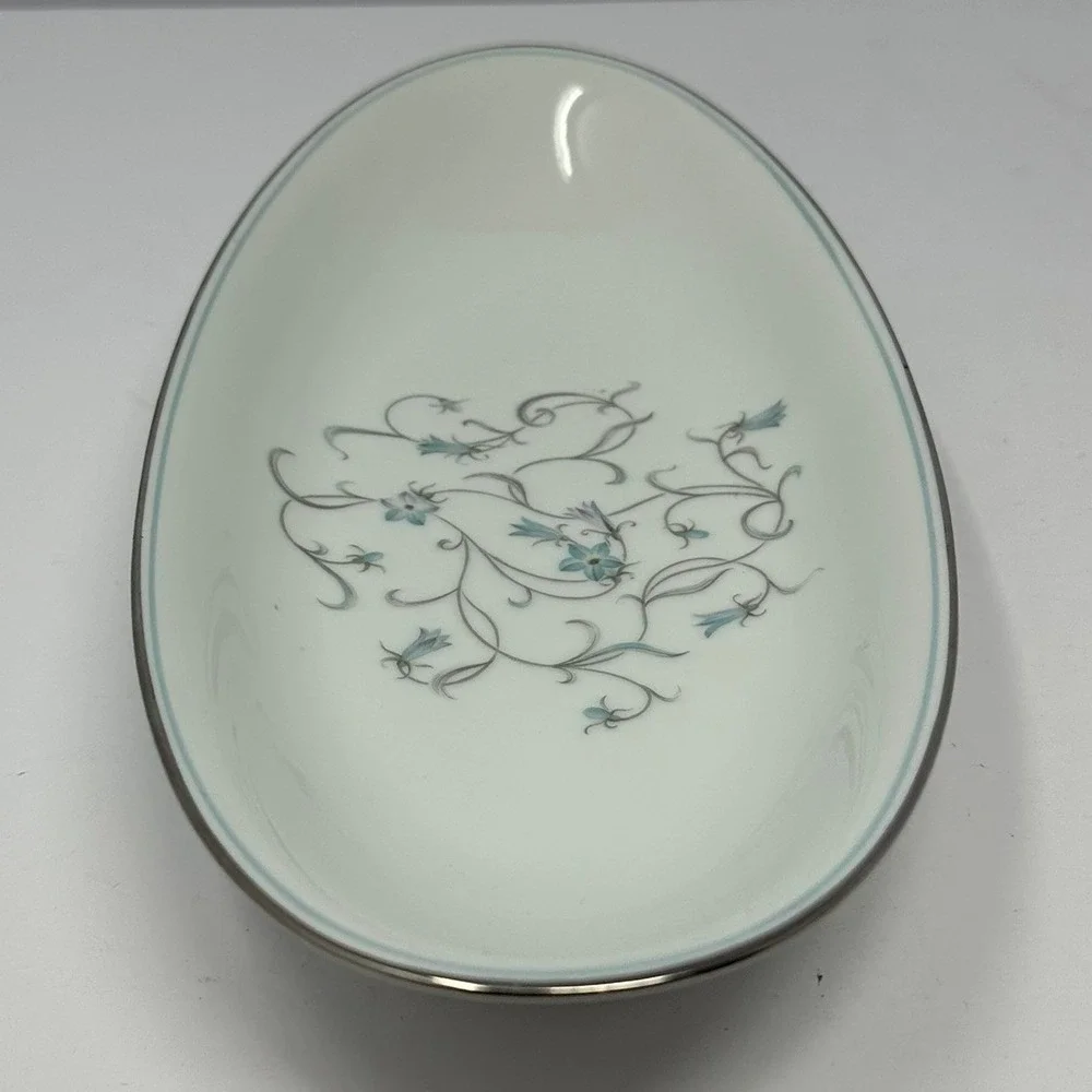 Noritake China Alicia Oval Celery Dish Serving Tray Blue Floral Platinum Trim A2